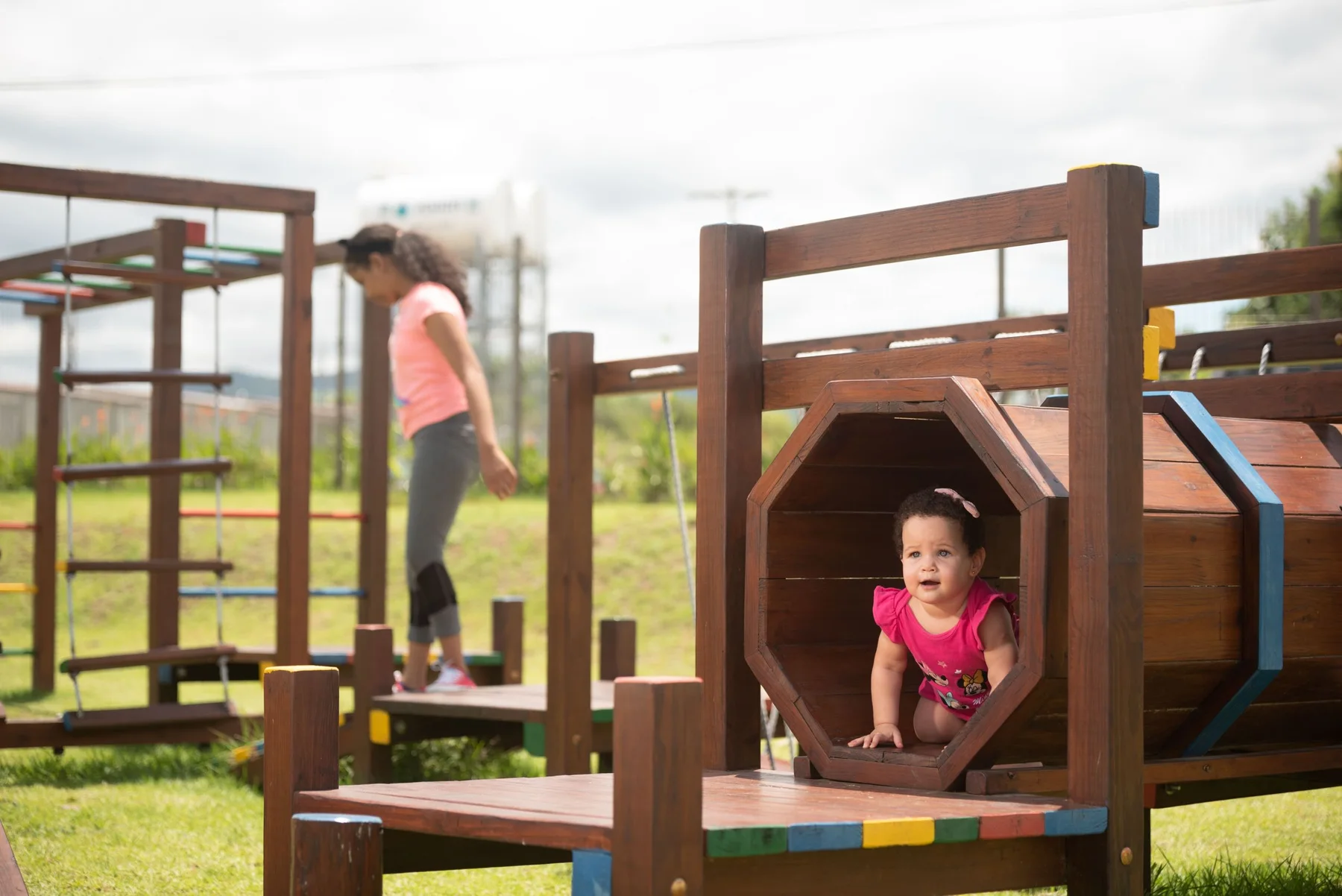 Parque de juegos en Altos de Azul